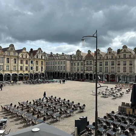 Апартаменты Beffroi's Cosiest Place