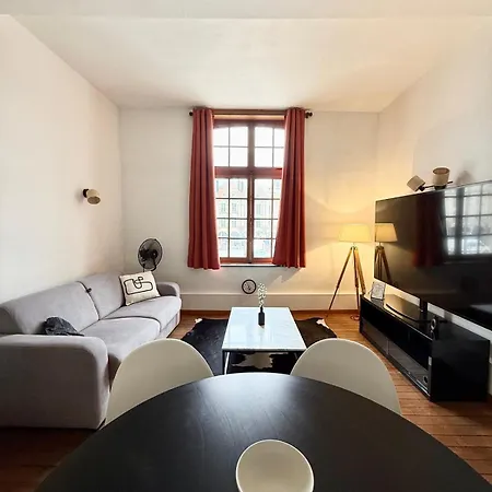 Апартаменты Beffroi's Cosiest Place